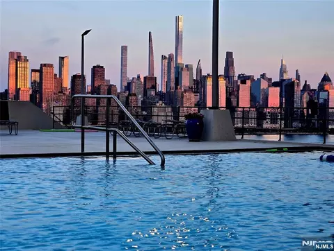 6600 Jfk Blvd E #18K, West New York, NJ 07093