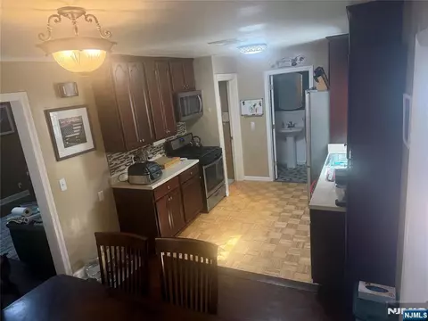 45 Summit Ave, Bloomfield, NJ 07003 photo 6