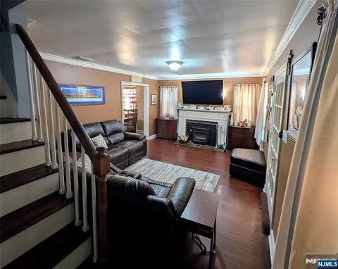 45 Summit Ave, Bloomfield, NJ 07003 photo 3