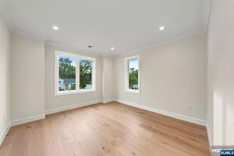 Bedroom - 761 Cathy Ann Ct, Paramus, NJ 07652 photo 3 of 6