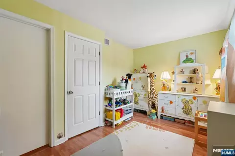 Other - 11 Stevens Ct, Bedminster, NJ 07921 photo 6 of 8