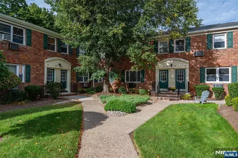 79 Roseland Ave #74, Caldwell, NJ 07006
