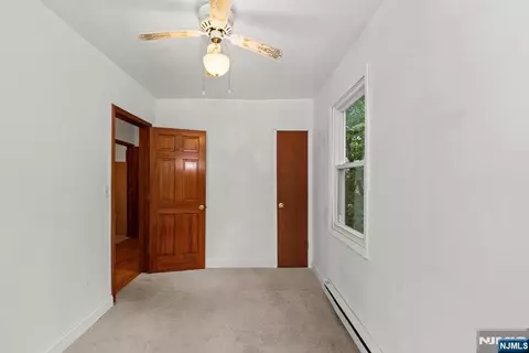 Bedroom - 19 Skyland Ave, Haskell, NJ 07420 photo 2 of 9
