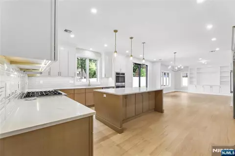 Other - 367 Johnson Ave, Teaneck, NJ 07666 photo 1 of 12