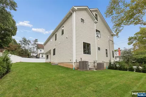 Exterior - 367 Johnson Ave, Teaneck, NJ 07666 photo 5 of 5