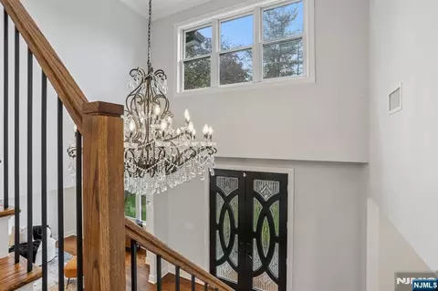 Entry Way - 8 Broad St, Demarest, NJ 07627 photo 4 of 7