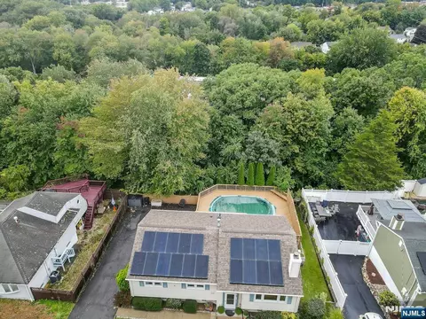 View/Area - 21 Aldrin Dr, Wanaque, NJ 07465 photo 3 of 5