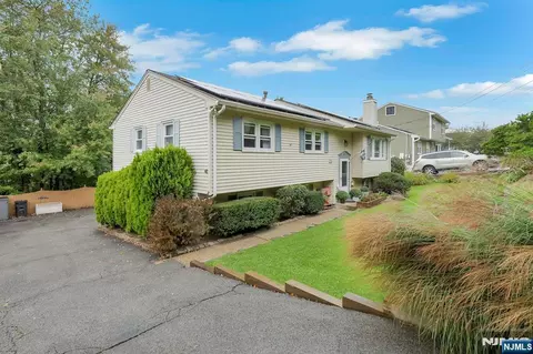 Exterior - 21 Aldrin Dr, Wanaque, NJ 07465 photo 3 of 8