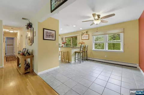 Entry Way - 21 Aldrin Dr, Wanaque, NJ 07465 photo 2 of 3