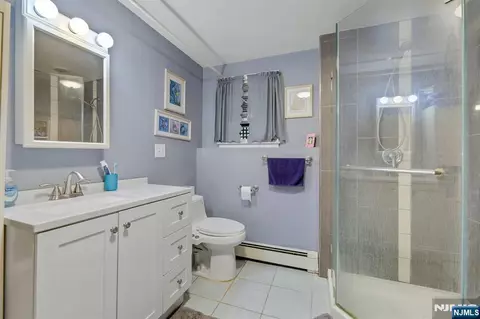 Bath - 21 Aldrin Dr, Wanaque, NJ 07465 photo 4 of 4