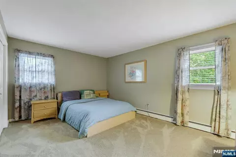 Bedroom - 21 Aldrin Dr, Wanaque, NJ 07465 photo 4 of 7