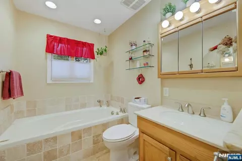 Bath - 21 Aldrin Dr, Wanaque, NJ 07465 photo 1 of 4
