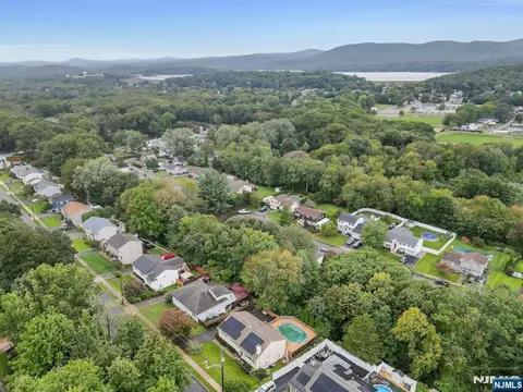 View/Area - 21 Aldrin Dr, Wanaque, NJ 07465 photo 5 of 5