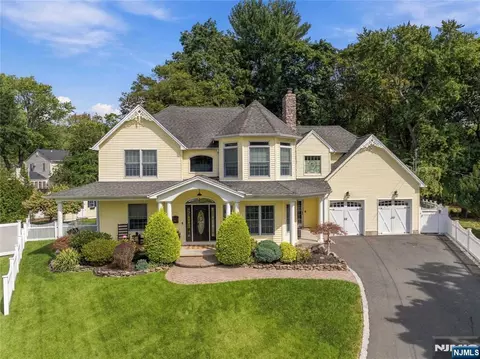 Exterior - 15 Chapel Pl, Wayne, NJ 07470 photo 12 of 12