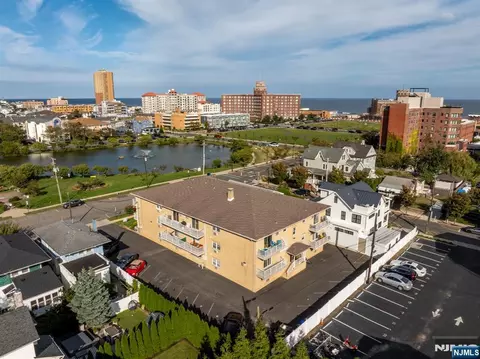 302 5th Ave #2, Asbury Park, NJ 07712