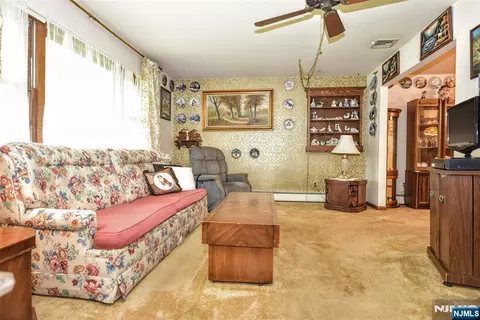 Living - 119 E Central Ave, Wharton, NJ 07885 photo 1 of 3