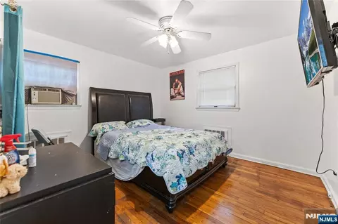 Bedroom - 90 Byrne St, Hackensack, NJ 07601 photo 2 of 4