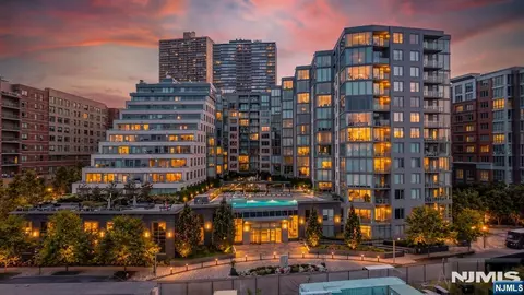 9 Ave At Port Imperial #1009, West New York, NJ 07093