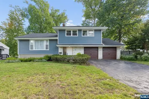 193 New York Ave, Dumont, NJ 07628