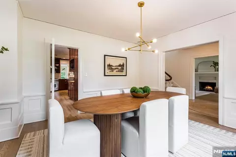 Dining - 121 Christopher St, Montclair, NJ 07042 photo 4 of 4