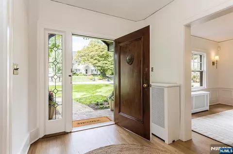 Entry Way - 121 Christopher St, Montclair, NJ 07042 photo 1 of 5