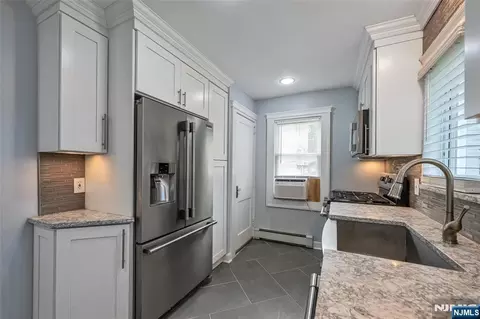 Kitchen - 122 Garside Ave, Wayne, NJ 07470 photo 4 of 4