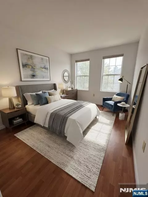 Bedroom - 123 Bobolink Ct, Wayne, NJ 07470 photo 2 of 3