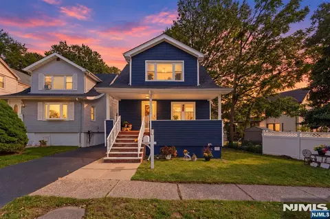 15 Laurel St, Ridgefield Park, NJ 07660