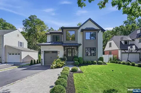 11 Marquette Rd, Montclair, NJ 07043