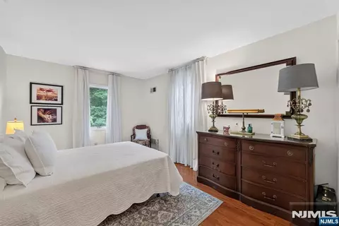 Bedroom - 410 Chestnut St, Paramus, NJ 07652 photo 3 of 6