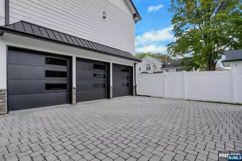 Other - 207 Wilsey Ct, Paramus, NJ 07652 photo 1 of 14