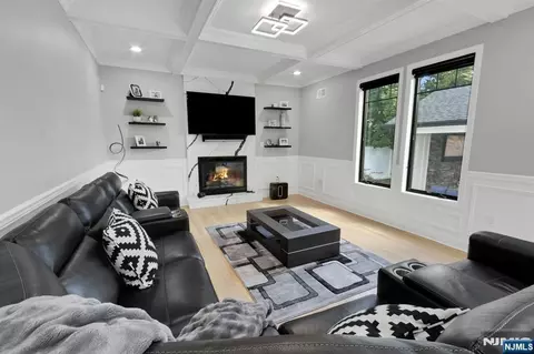 Other - 207 Wilsey Ct, Paramus, NJ 07652 photo 4 of 14