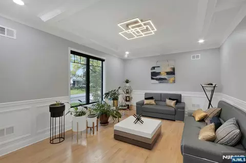 Other - 207 Wilsey Ct, Paramus, NJ 07652 photo 2 of 14