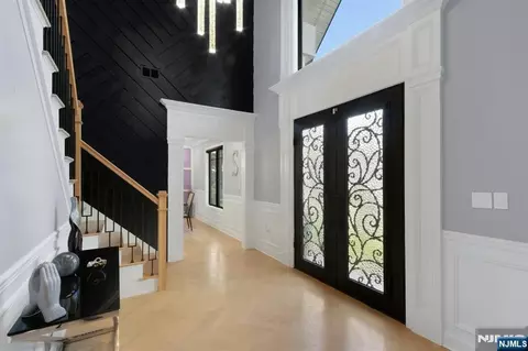 Entry Way - 207 Wilsey Ct, Paramus, NJ 07652 photo 1 of 7