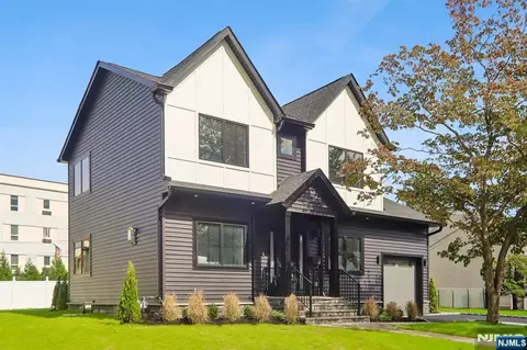 191 Rambler Ave, New Milford, NJ 07646