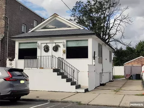1512 41st St, North Bergen, NJ 07047