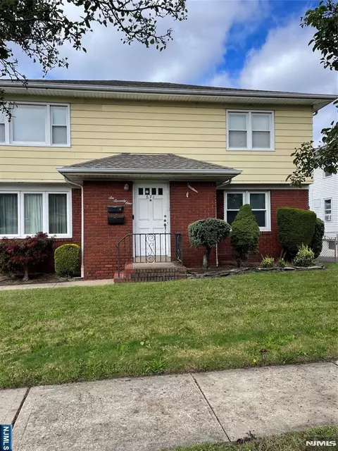 671 Chase Ave, Lyndhurst, NJ 07071