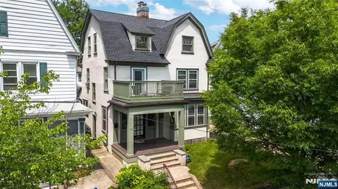 786-788 Lake St, Newark, NJ 07104