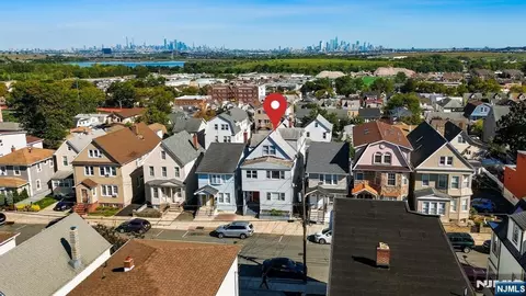 View/Area - 288 Devon St, Kearny, NJ 07032 photo 3 of 3