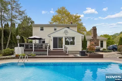 Exterior - 87 Webster Dr, Wayne, NJ 07470 photo 5 of 6