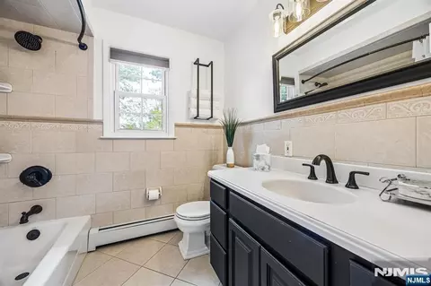 Bath - 87 Webster Dr, Wayne, NJ 07470 photo 3 of 3