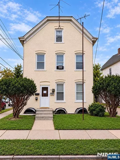 94-96 22nd Ave, Paterson, NJ 07513