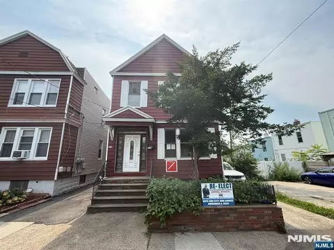 316 Garfield Ave, Jersey City, NJ 07305