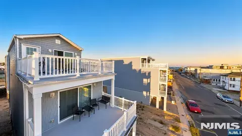62 Franklin Ave, Seaside Heights, NJ 08751