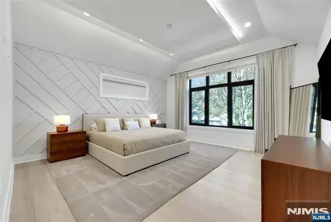 Bedroom - 260 Virginia Ct, Paramus, NJ 07652 photo 1 of 5