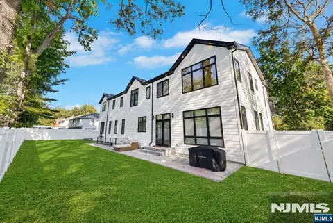 Other - 260 Virginia Ct, Paramus, NJ 07652 photo 13 of 14