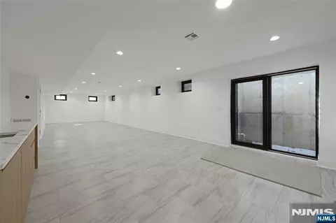 Other - 260 Virginia Ct, Paramus, NJ 07652 photo 10 of 14
