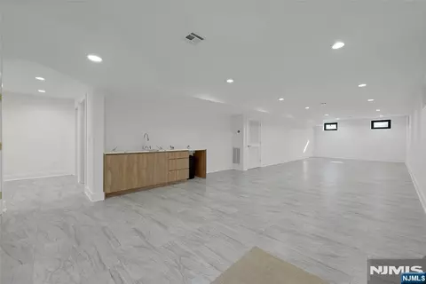 Other - 260 Virginia Ct, Paramus, NJ 07652 photo 11 of 14