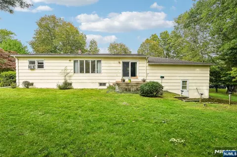 Exterior - 201 Kiwanis Dr, Wayne, NJ 07470 photo 3 of 5