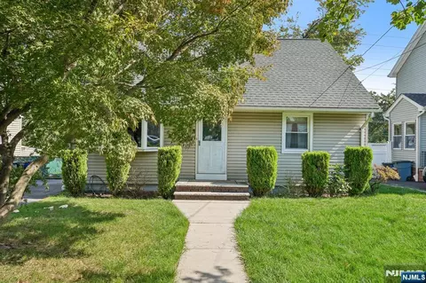 17 Bryant Ave, Bloomfield, NJ 07003